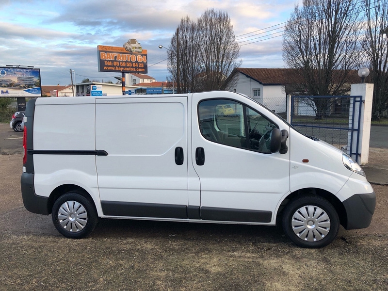 OPEL VIVARO FG F2700 L1H1 2.0 CDTI 90 OPEL VIVARO FG F2700 L1H1 2.0 CDTI 90