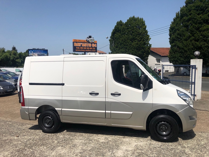 RENAULT MASTER III FG F3300 L1H1 2.3 DCI 100CH CONFORT RENAULT MASTER III FG F3300 L1H1 2.3 DCI 100CH CONFORT