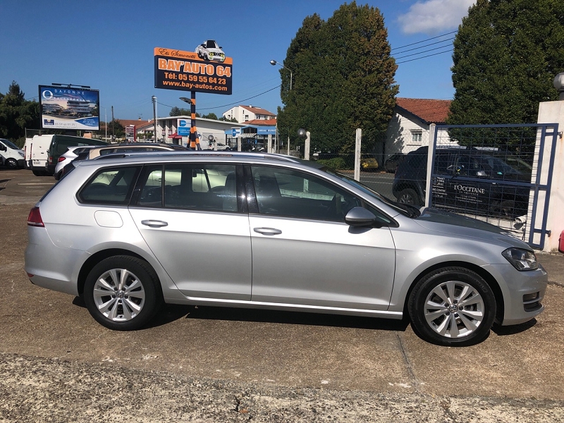 VOLKSWAGEN GOLF VII SW 1.6 TDI 105CH BLUEMOTION TECHNOLOGY CONFORTLINE BUSINESS VOLKSWAGEN GOLF VII SW 1.6 TDI 105CH BLUEMOTION TECHNOLOGY CONFORTLINE BUSINESS