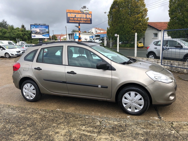 RENAULT CLIO III ESTATE 1.5 DCI 75CH NIGHT&DAY ECO² RENAULT CLIO III ESTATE 1.5 DCI 75CH NIGHT&DAY ECO²