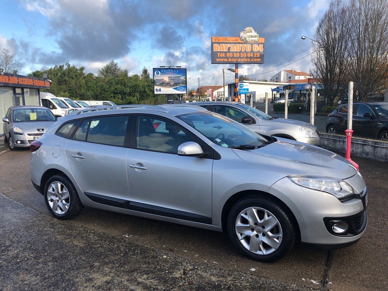 RENAULT MEGANE III ESTATE 1.5 DCI 110CH EXPRESION ECO² RENAULT MEGANE III ESTATE 1.5 DCI 110CH EXPRESION ECO²
