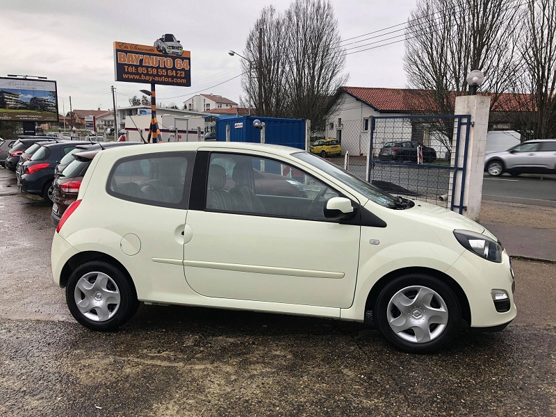 RENAULT TWINGO II 1.5 DCI 75CH EXPRESSION ECO² RENAULT TWINGO II 1.5 DCI 75CH EXPRESSION ECO²
