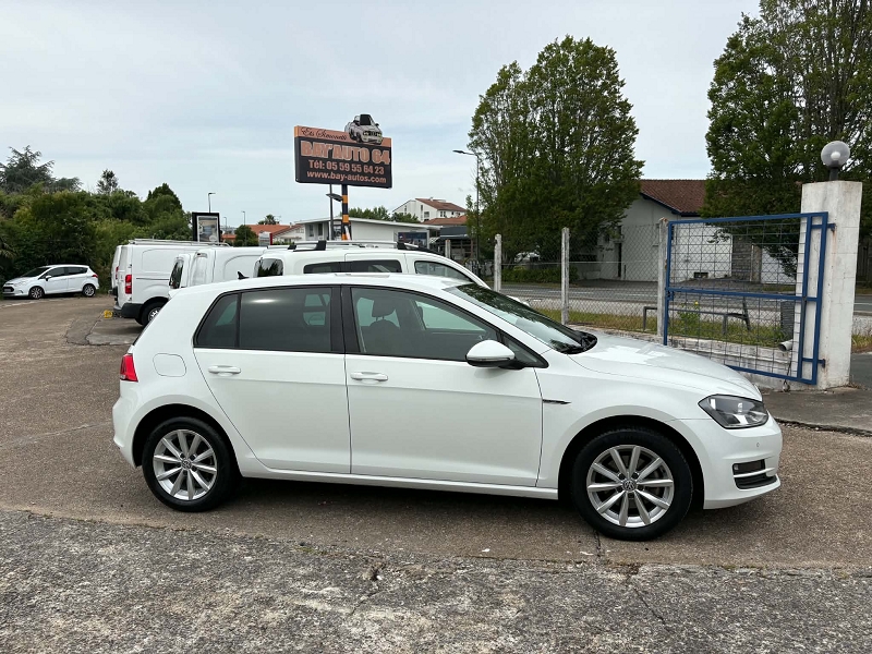VOLKSWAGEN-GOLF VII 10490 euros